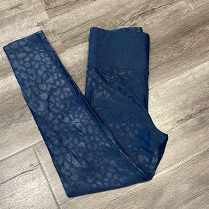 Carbon38 Takara Shine Leopard Leggings